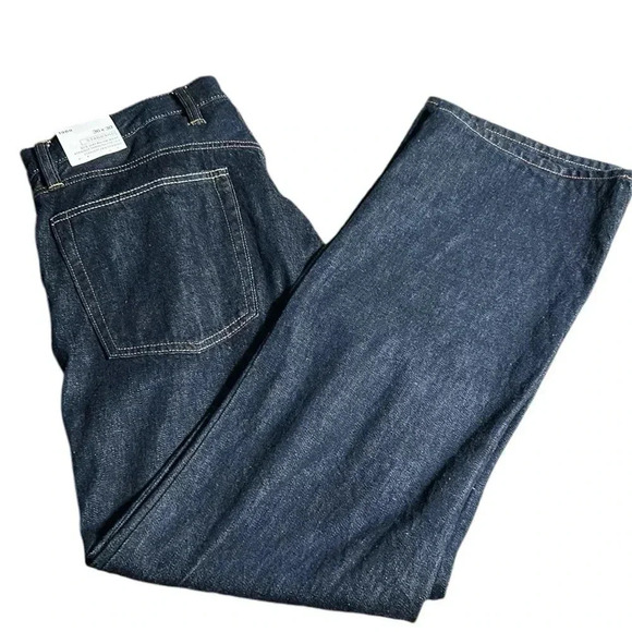 Gap jeans,men 36x30,Gap 1969. Straight standard jeans . NWT . Exc cond.Dark blue - Picture 4 of 16